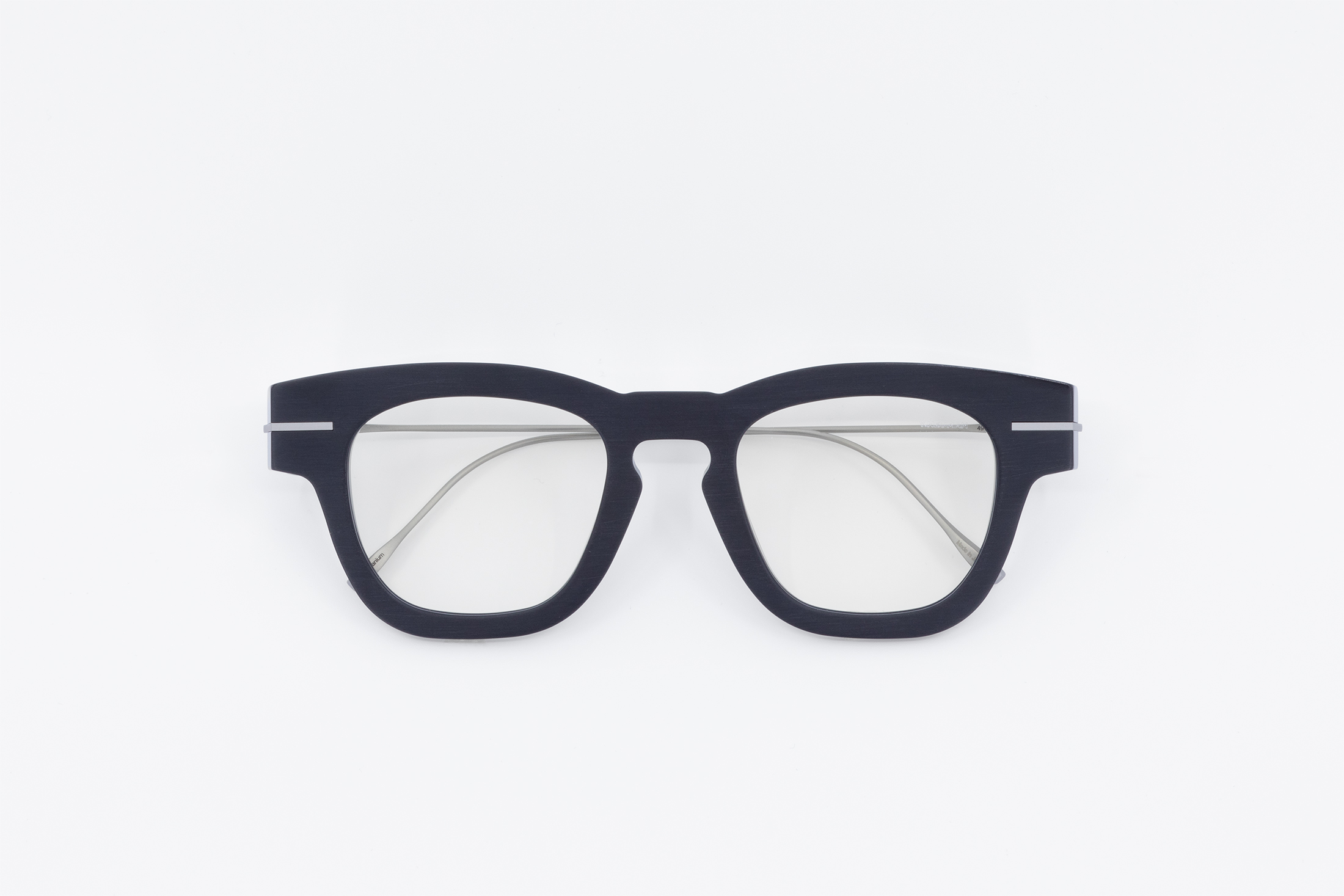 Nov·42 — Black Sand